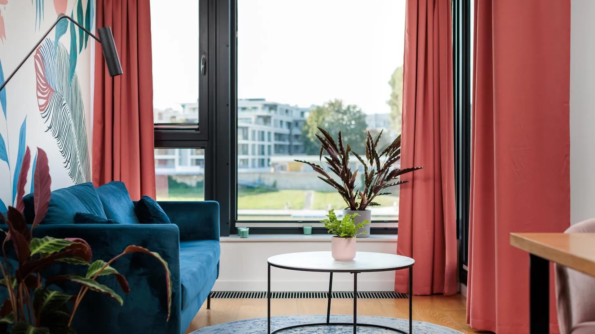 Elegancki Apartament Przy Wisle - Prywatny Parking - By Upstairs Apartment Krakow 0*,  Poland