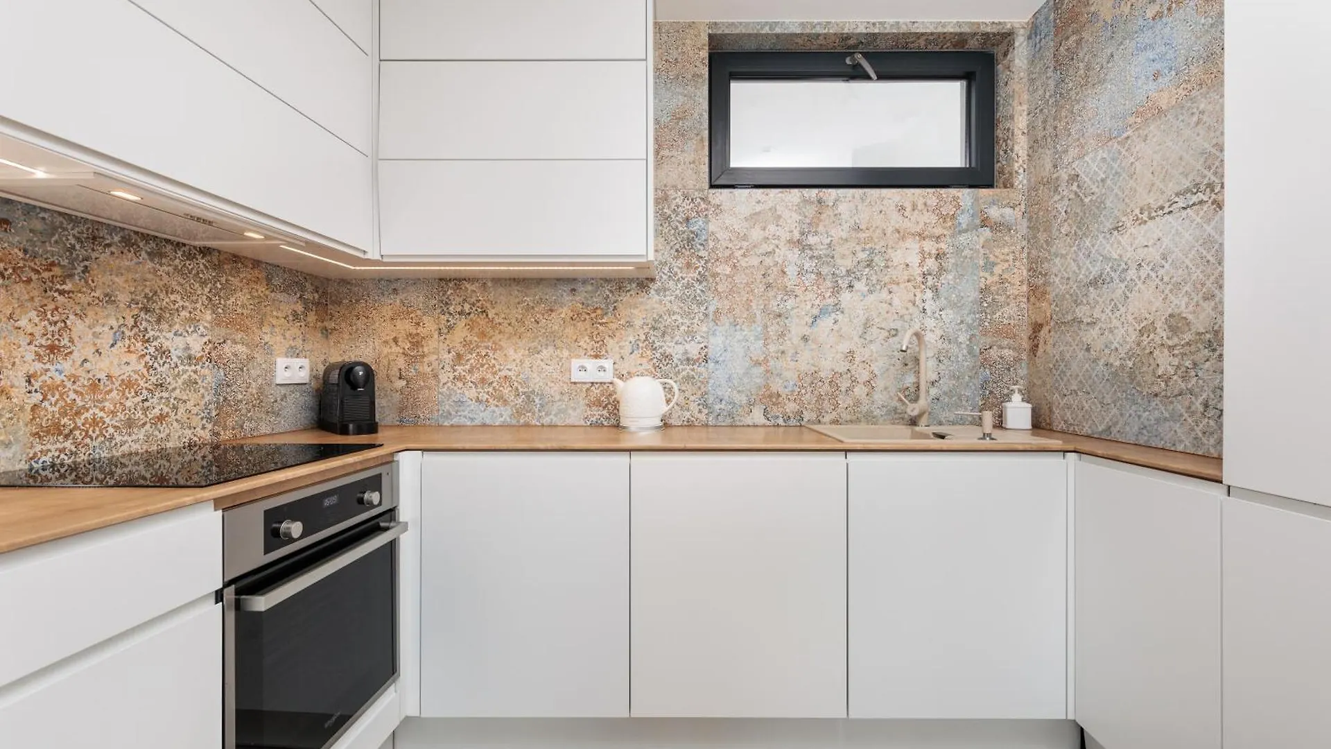 Elegancki Apartament Przy Wisle - Prywatny Parking - By Upstairs Apartment Krakow